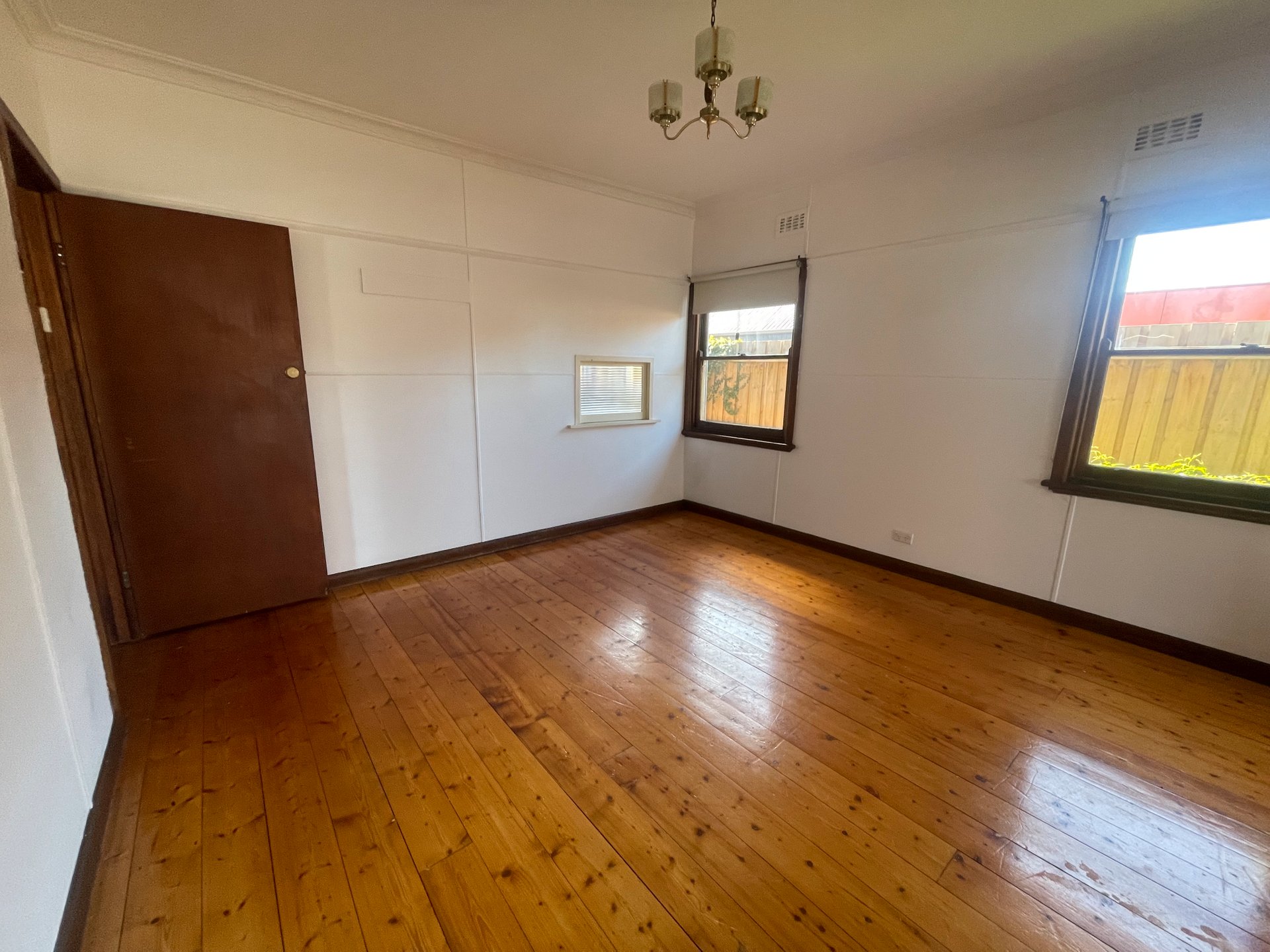 9 Breakwater Road, Thomson image 4