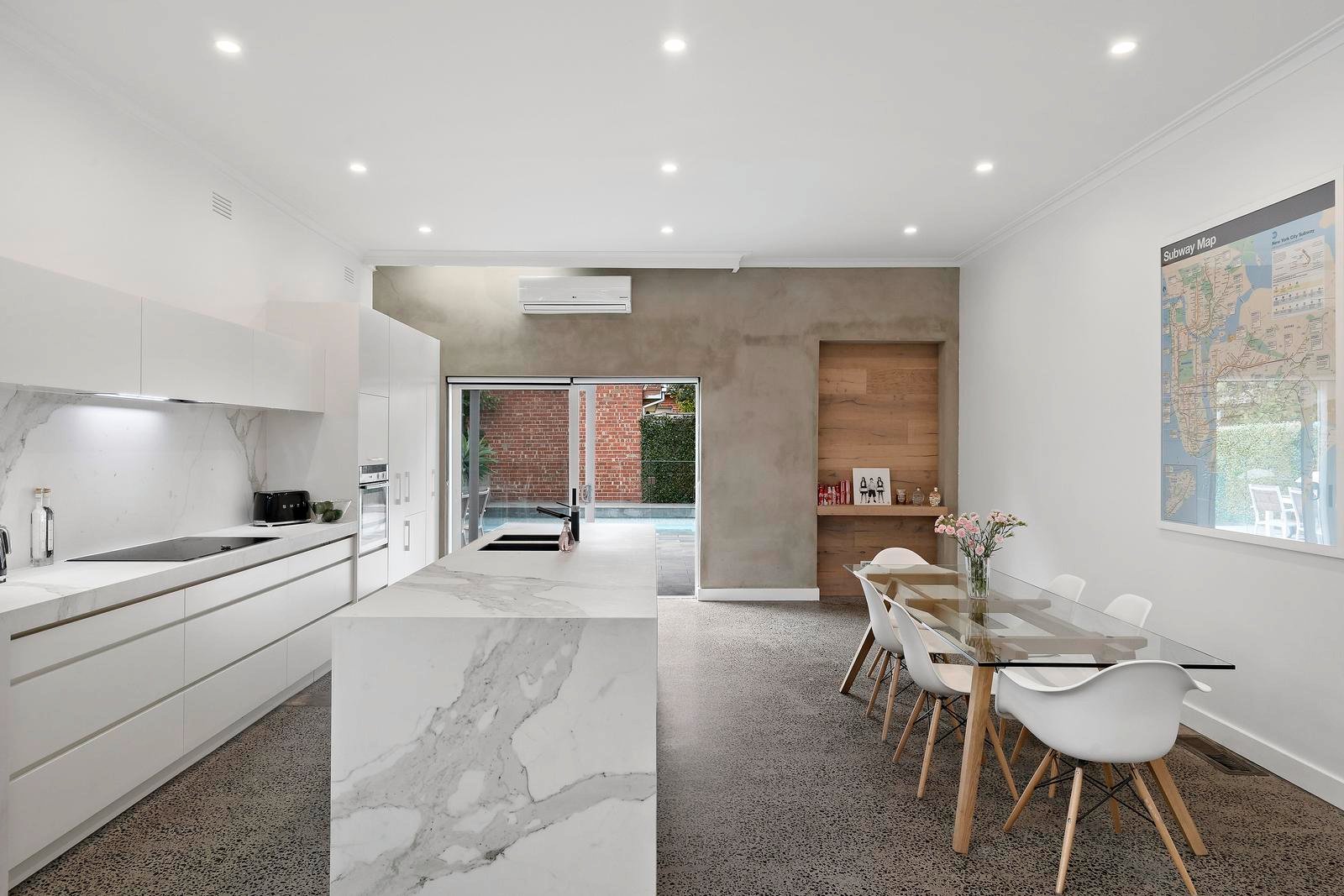 Property Gallery Thumbnail 6