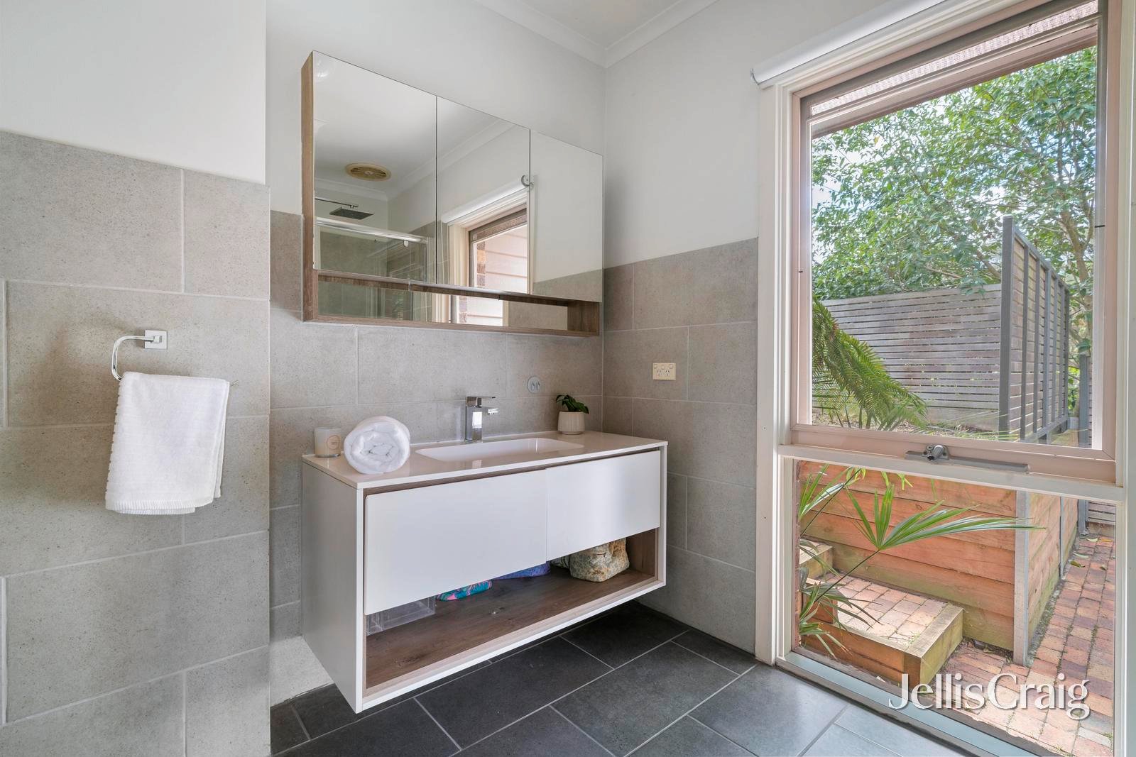 9 Bronwyn Court, Research image 16