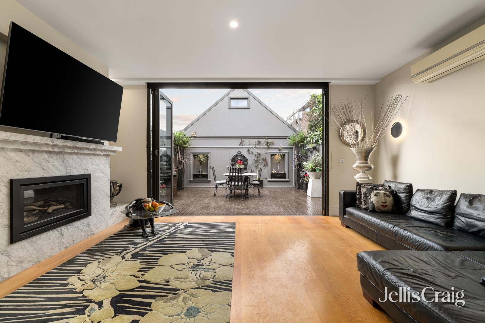9 Broomfield Road, Hawthorn&nbsp;East image 7