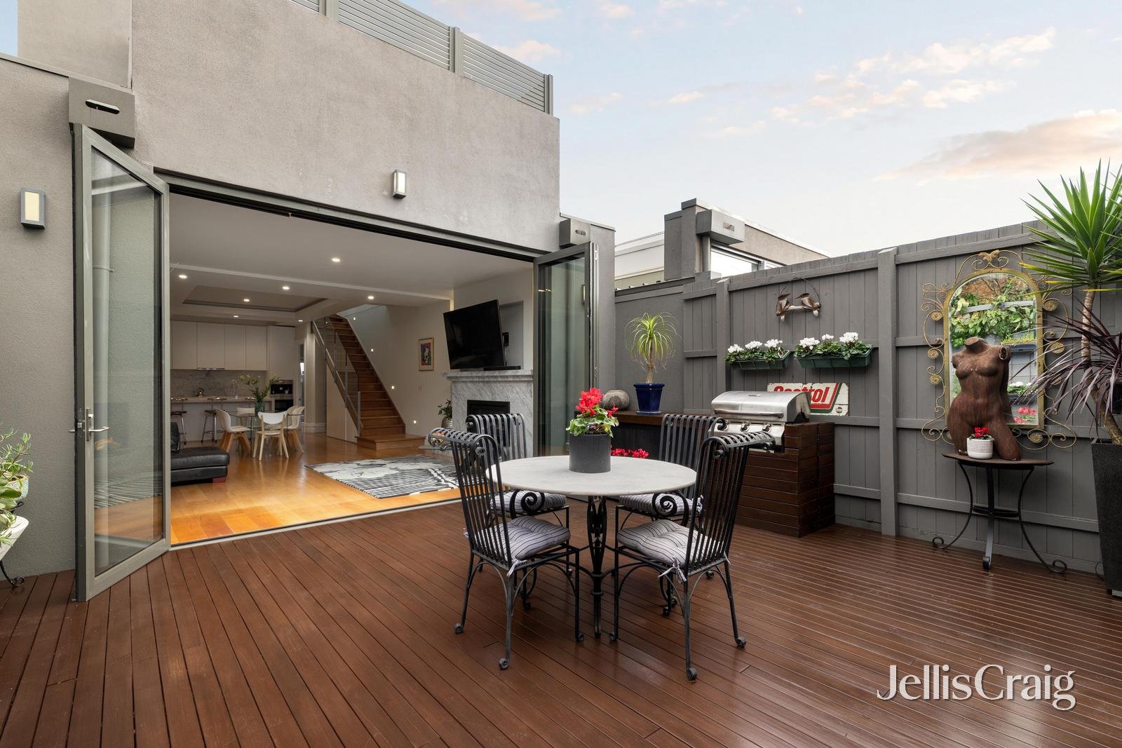 9 Broomfield Road, Hawthorn&nbsp;East image 8