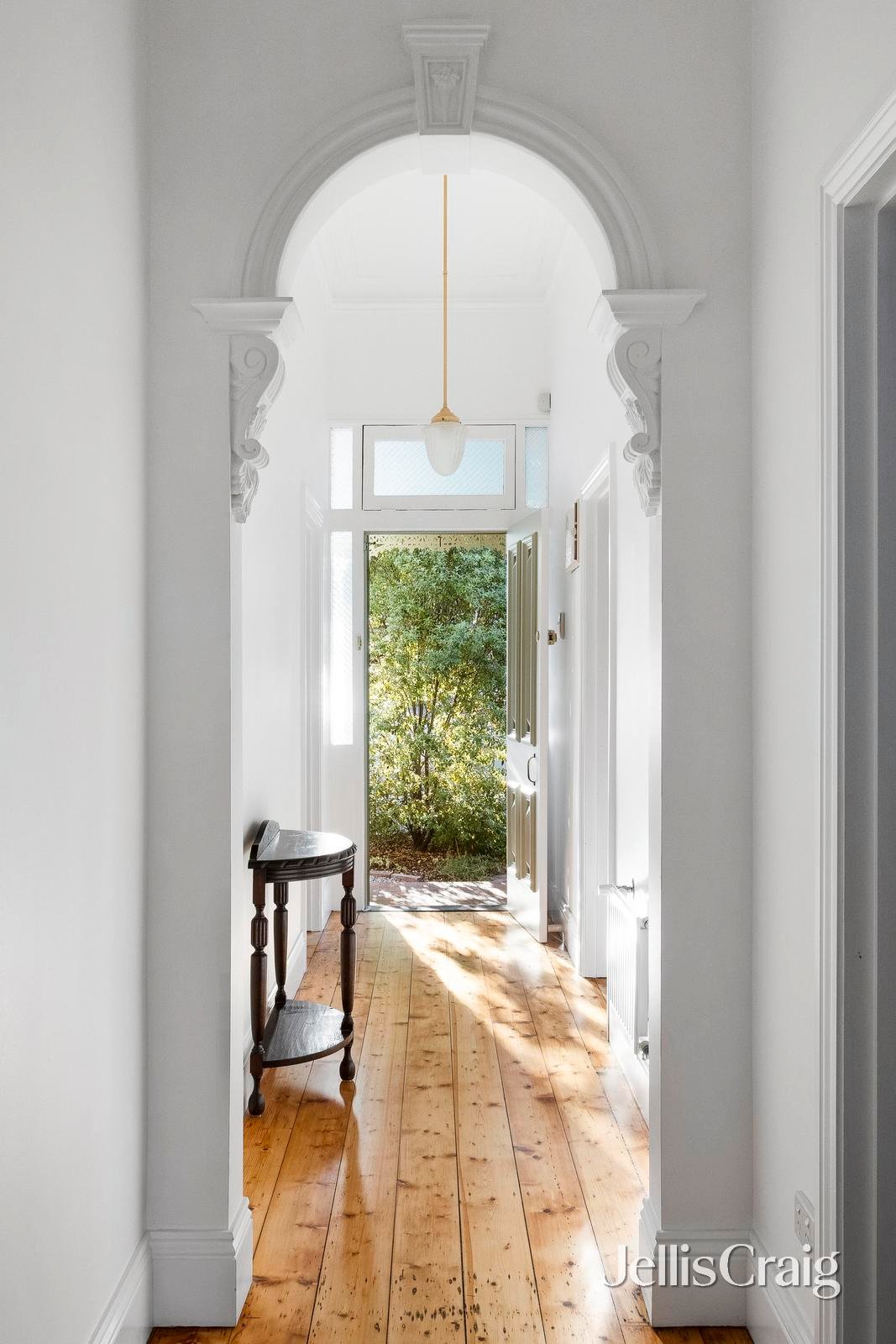 9 Bruce Street, Brunswick image 3