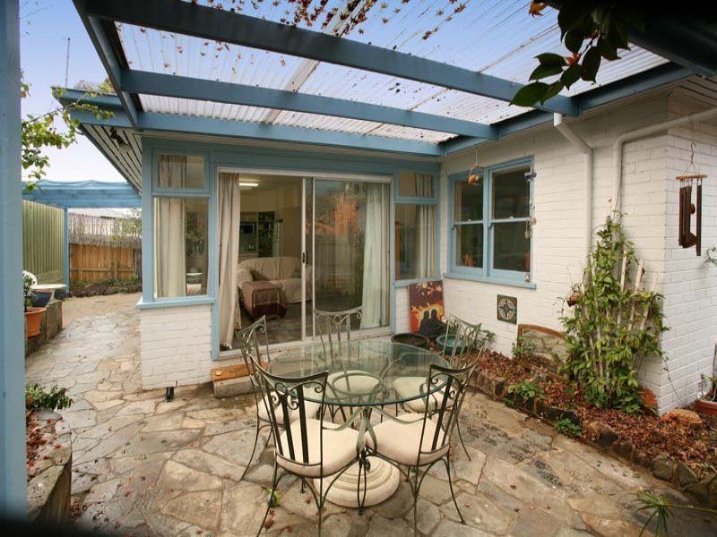 9 Byron Street, Box Hill South image 8