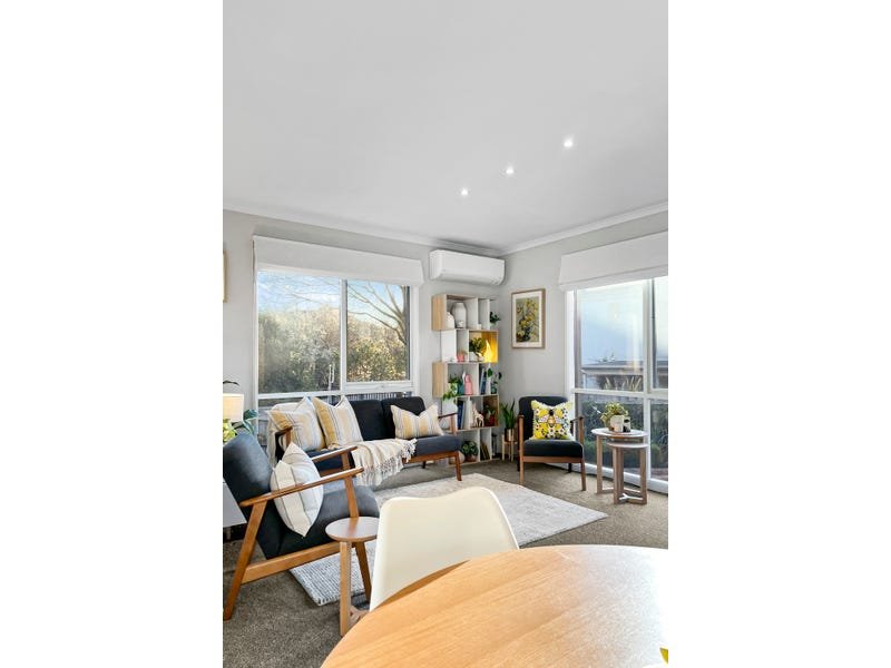 Property Gallery Thumbnail 6