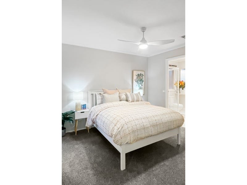 Property Gallery Thumbnail 10