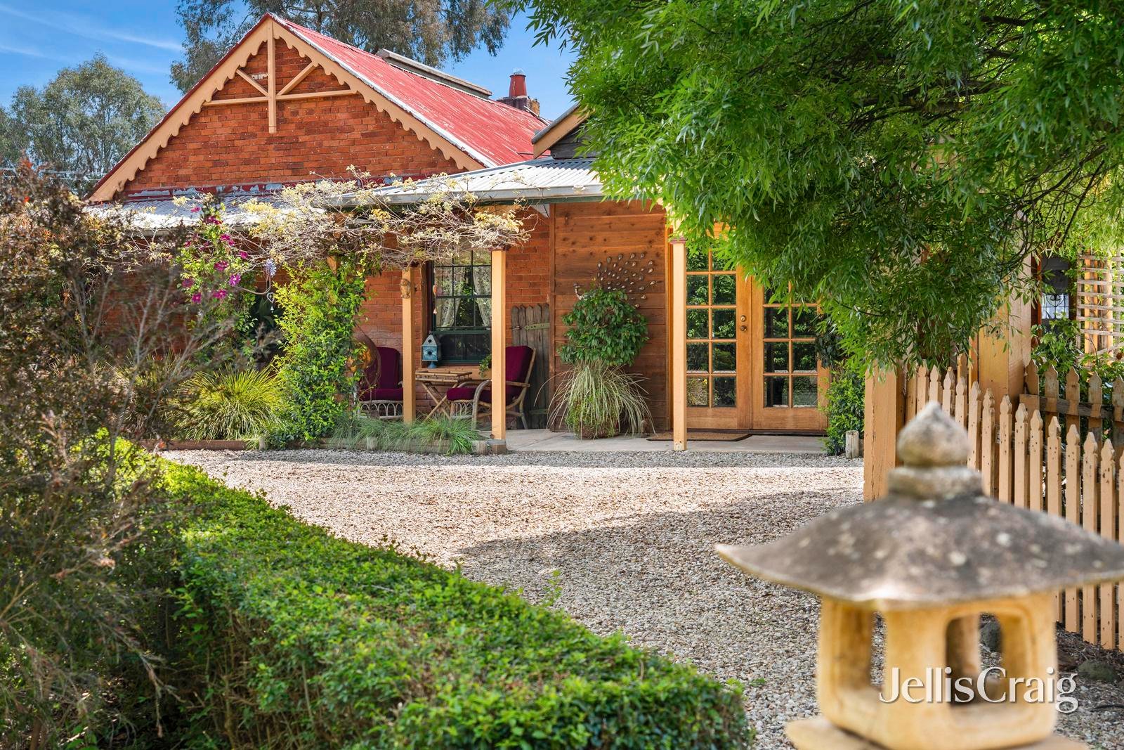 9 Campbell Street, Newstead image 4