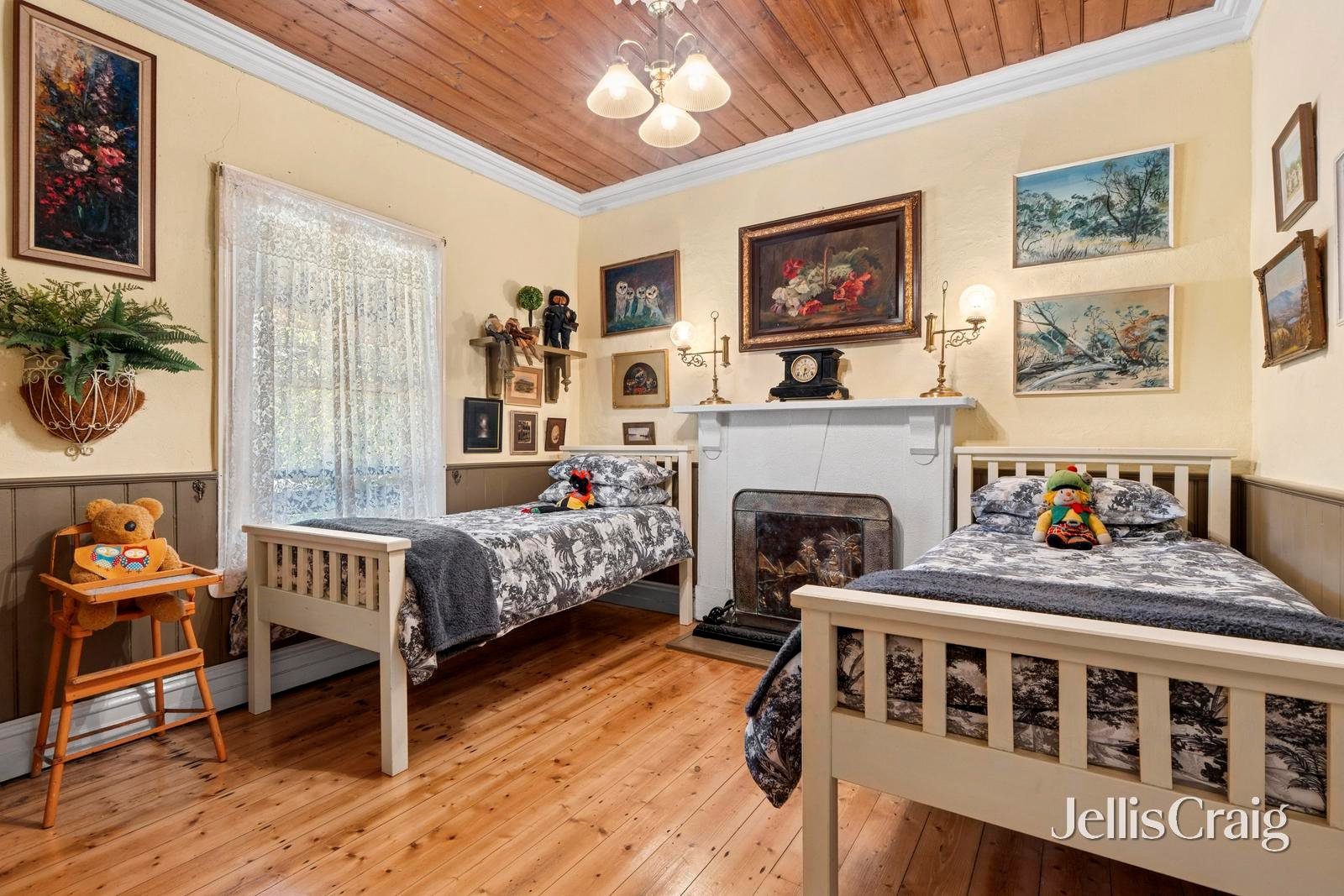 9 Campbell Street, Newstead image 9