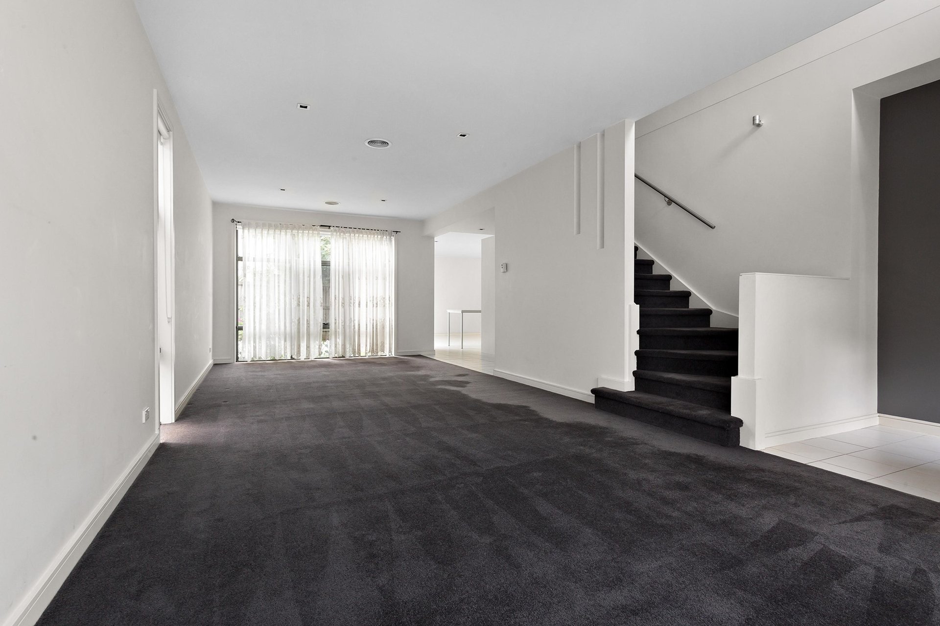 9 Camville Road, Mulgrave image 2