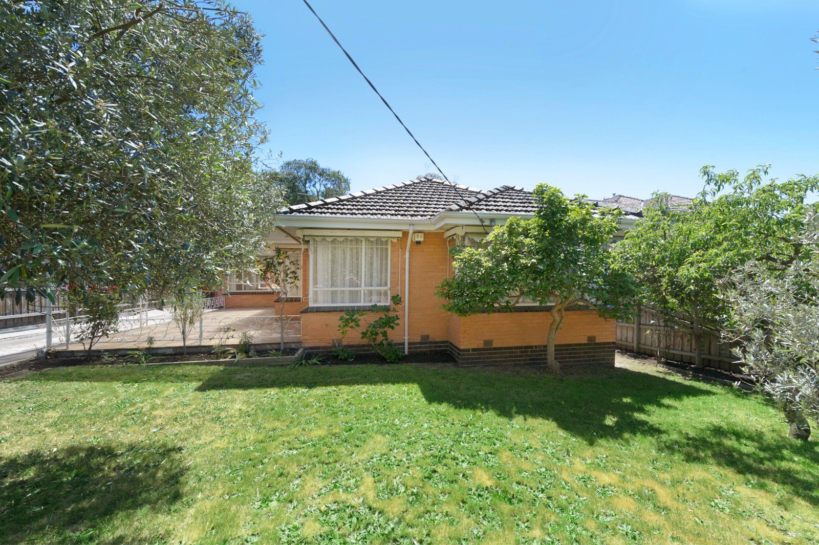 9 Carlyle Street, Ashwood image 7