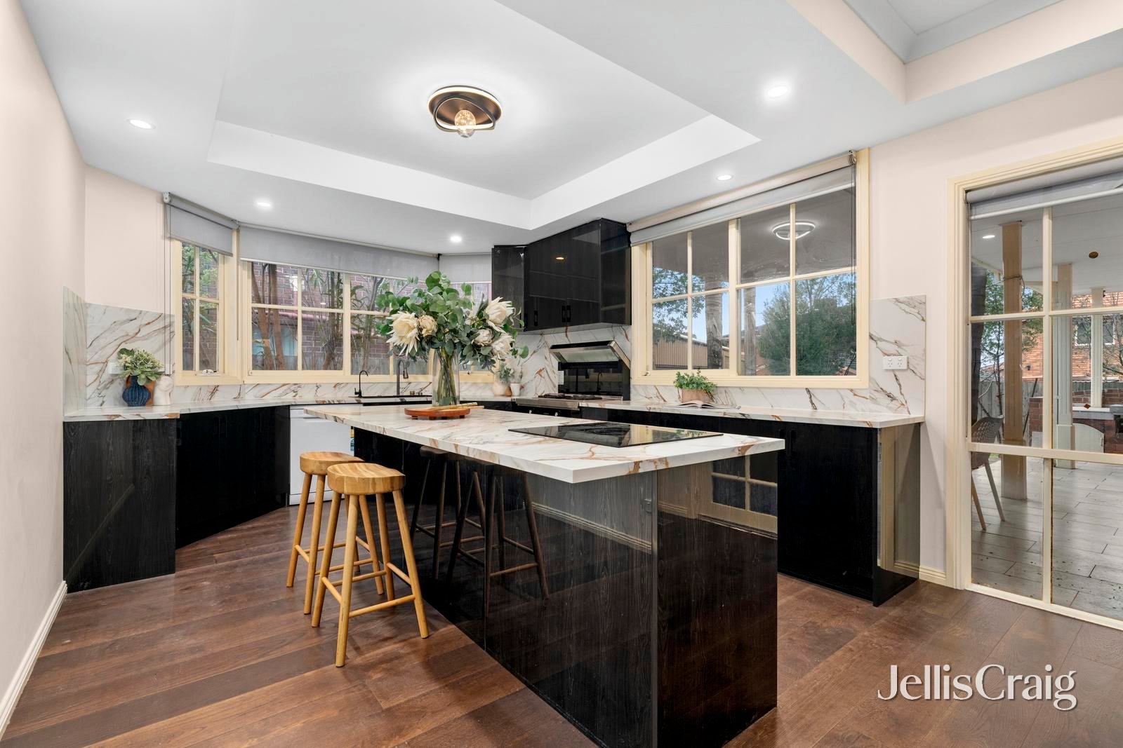 9 Carrington Court, Burwood&nbsp;East image 6