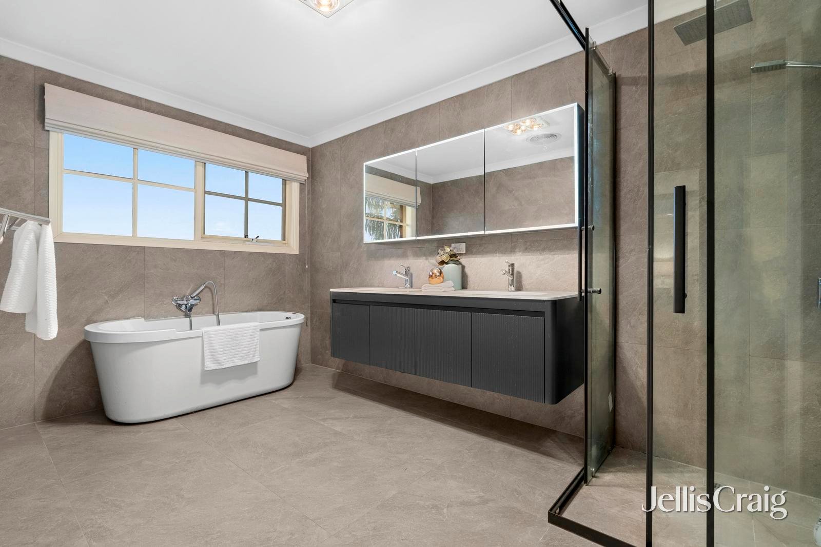 9 Carrington Court, Burwood&nbsp;East image 13