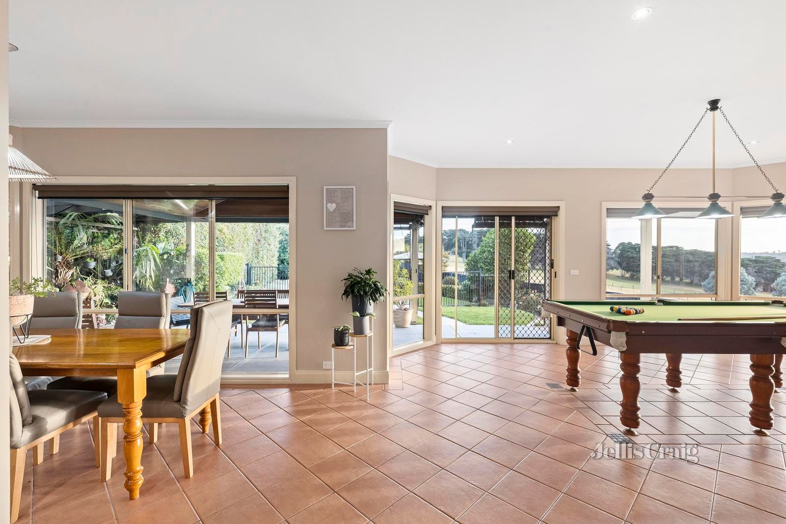 9 Champagne Rise, Chirnside Park image 8