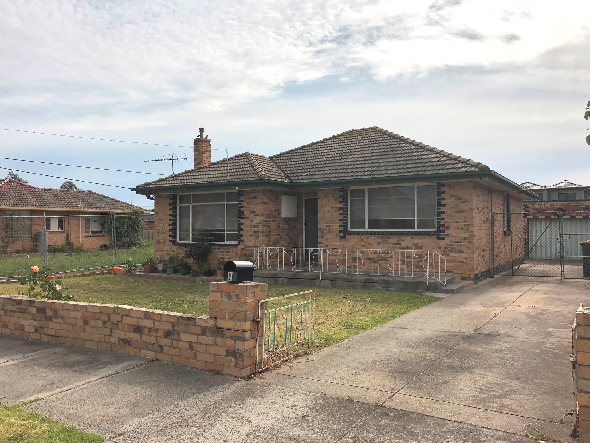 9 Charles Street, THOMASTOWN VIC 3074