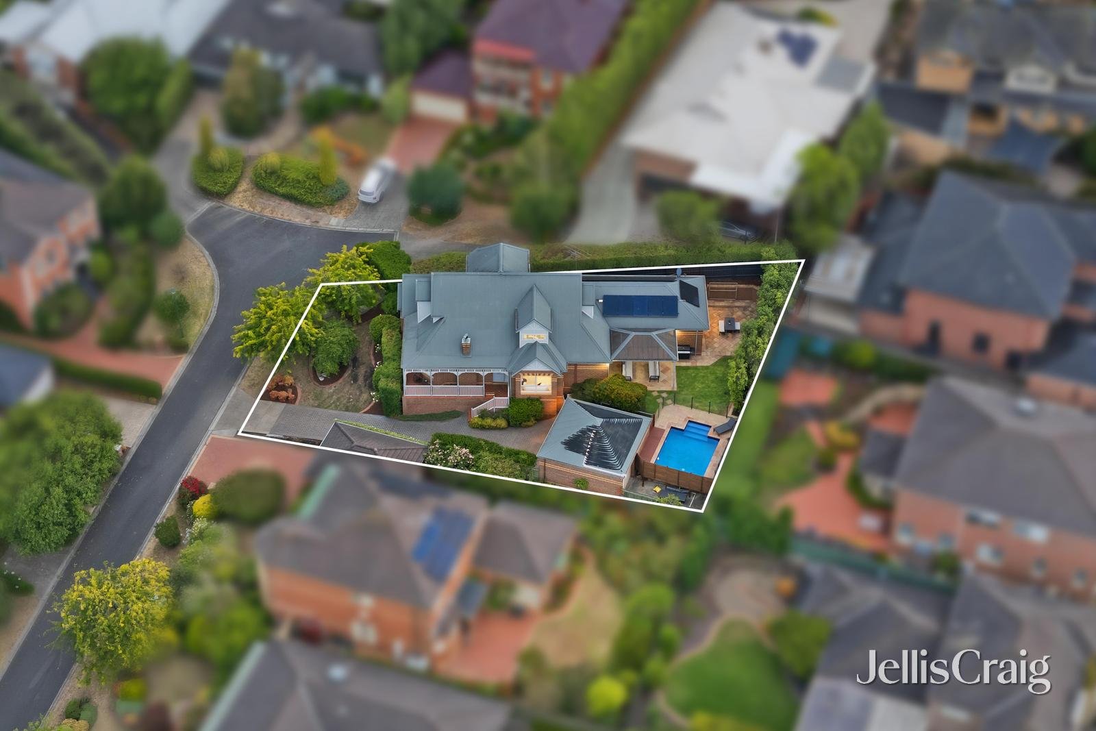 9 Clearwater Close, Eltham image 20