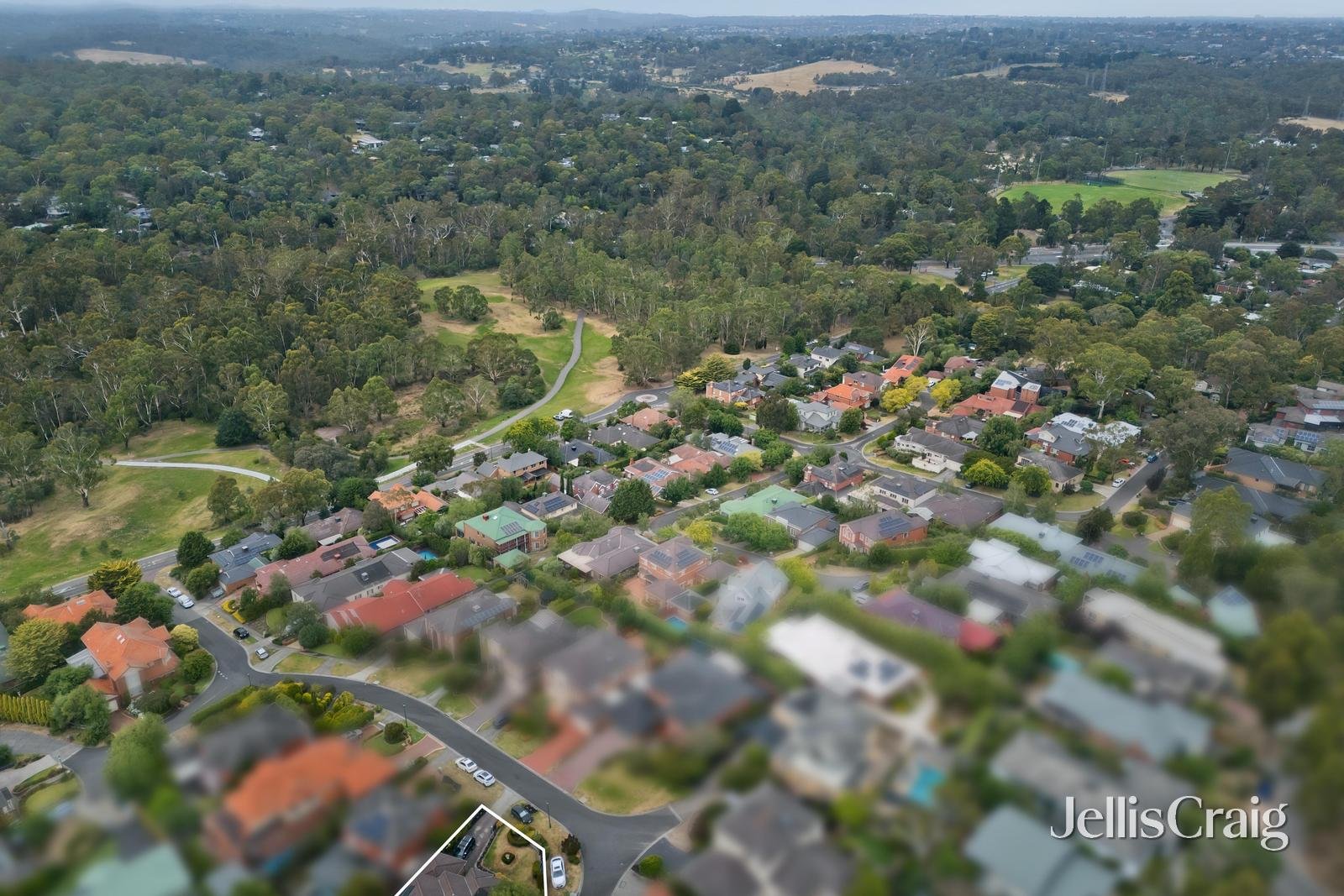 9 Clearwater Close, Eltham image 21