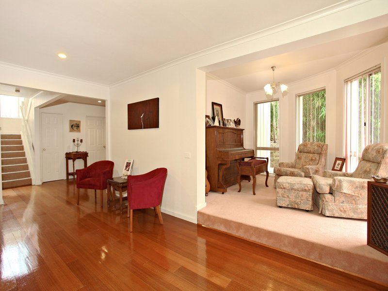 9 Clipper Court, Ringwood image 2