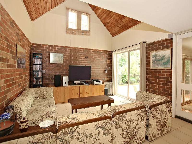 9 Clipper Court, Ringwood image 3