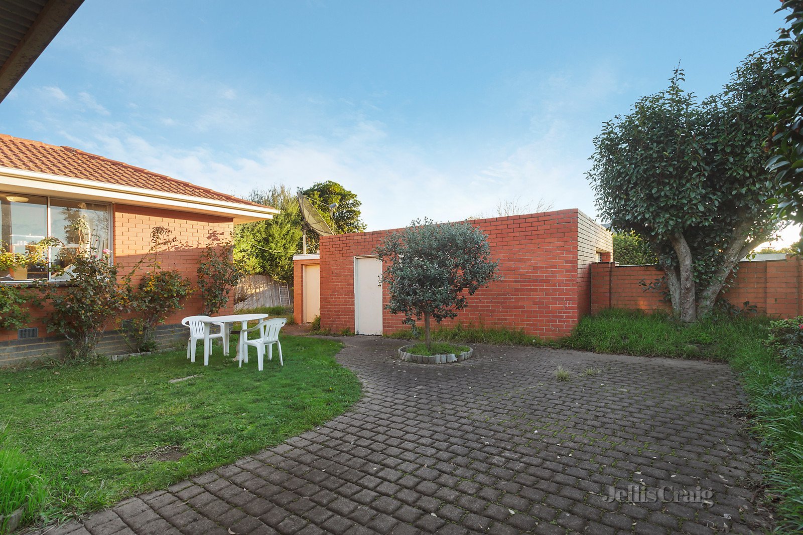 9 Clivejay Street, Glen Waverley image 10