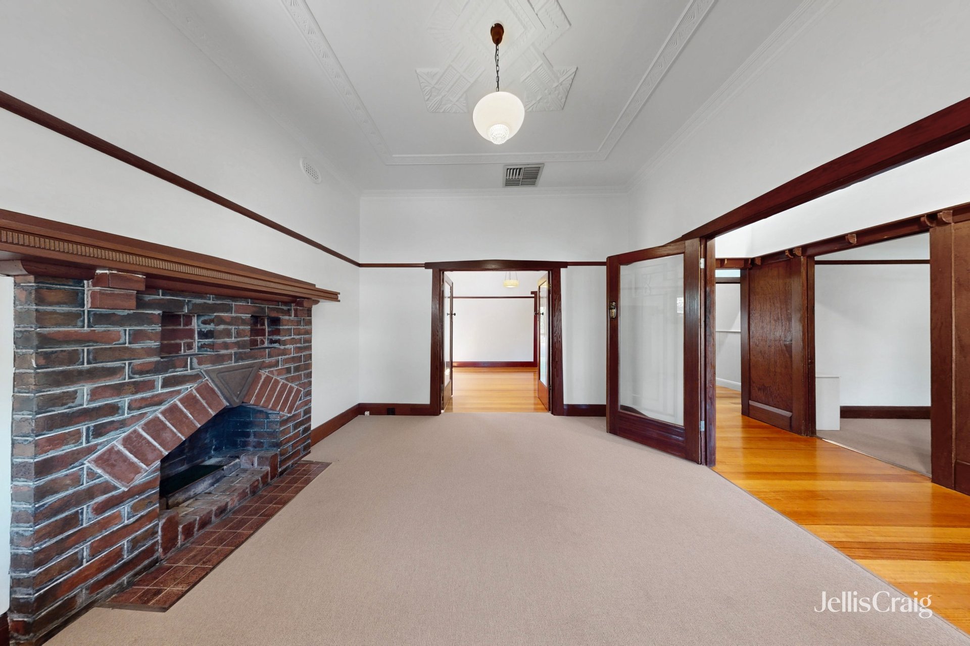 9 Clydesdale Street, Box Hill image 3