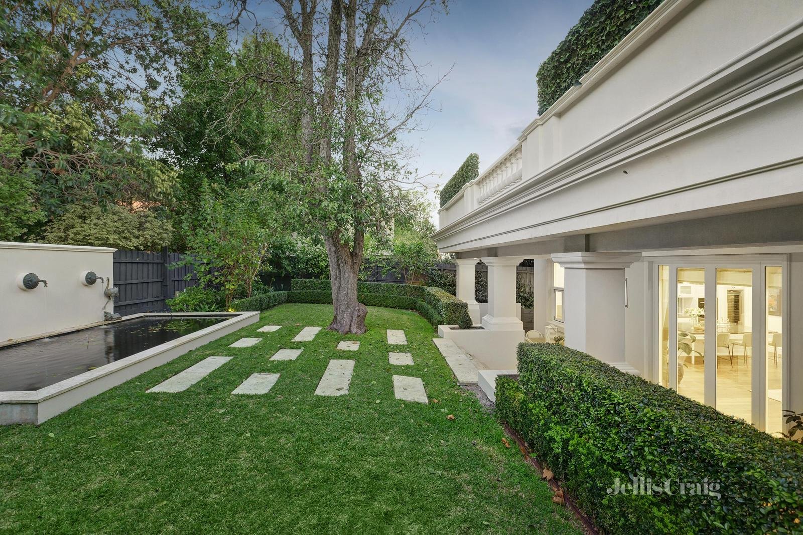 9 Cochran Avenue, Camberwell image 14