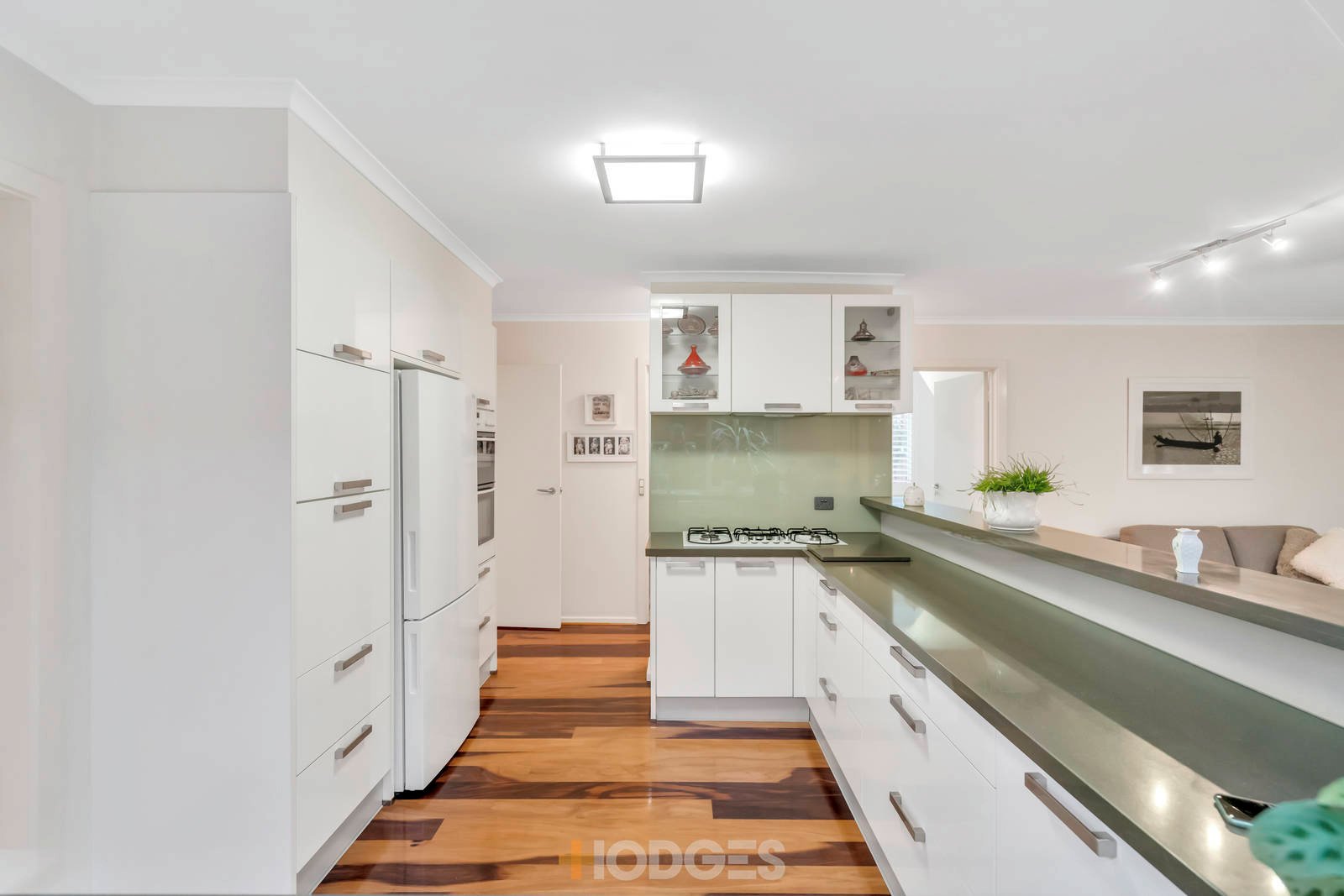 9 Connewarra Avenue Aspendale