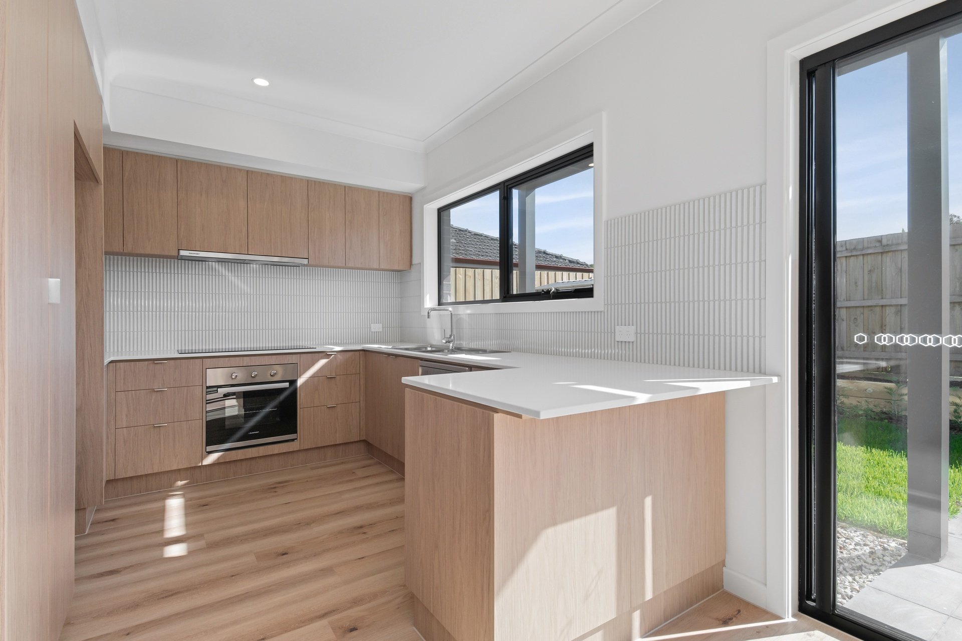 9 Coringa Court, Knoxfield image 2