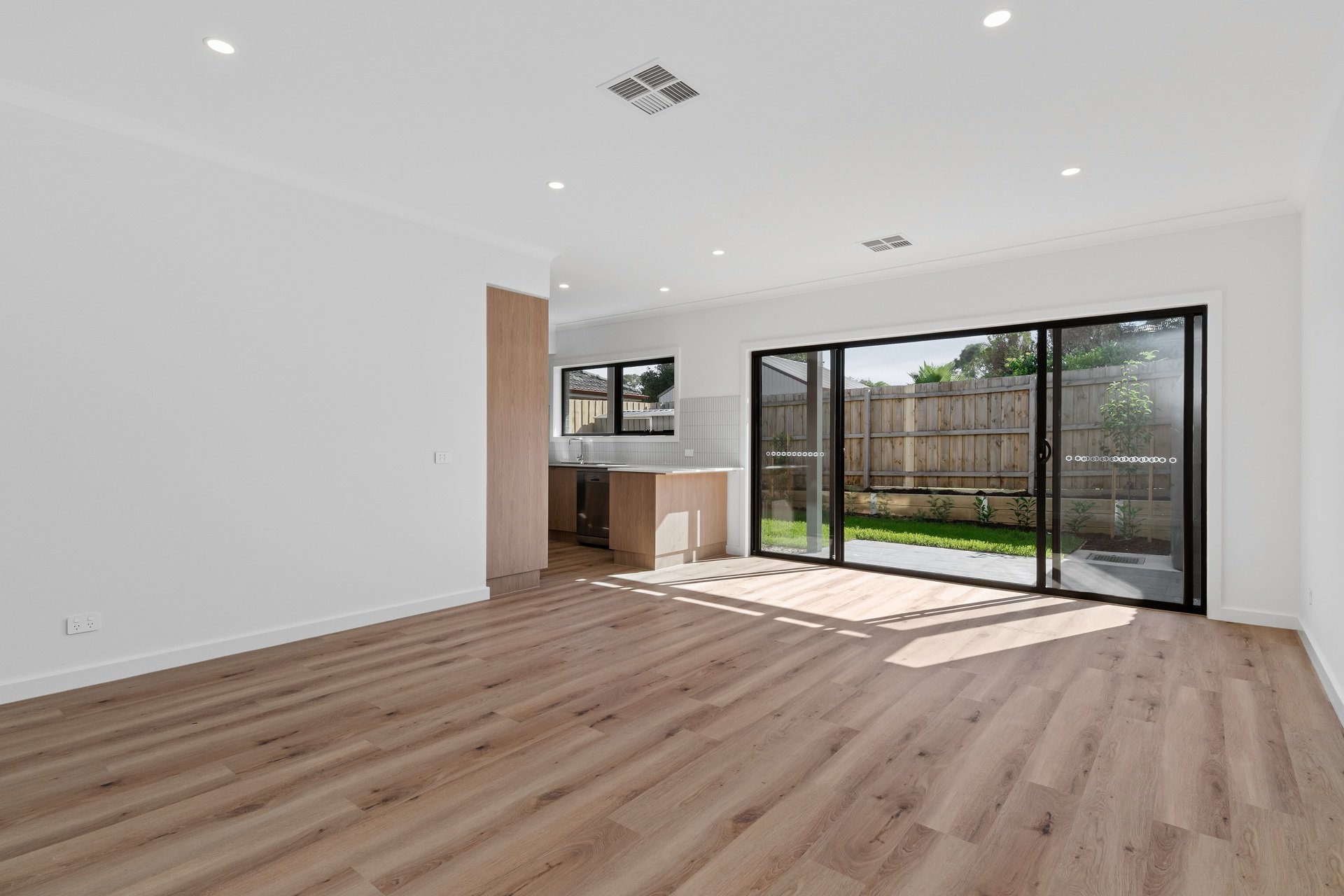 9 Coringa Court, Knoxfield image 3