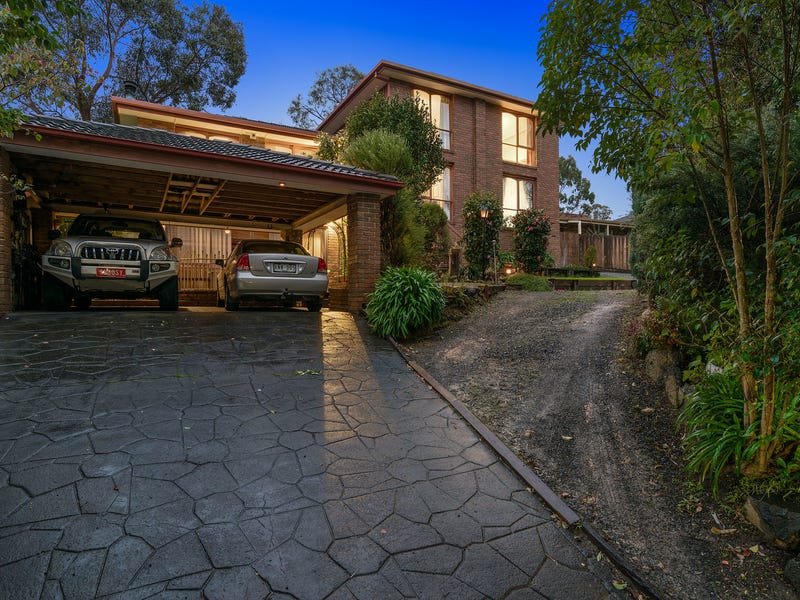 9 Cornelia Close, Kilsyth image 2