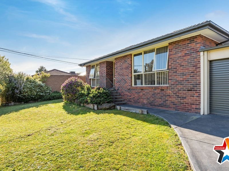 9 David Drive, Mooroolbark image 2