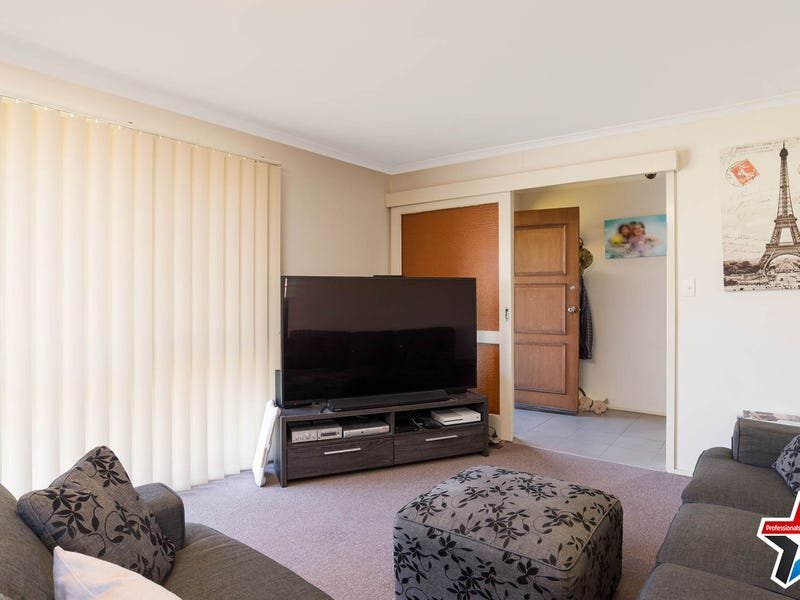 9 David Drive, Mooroolbark image 3