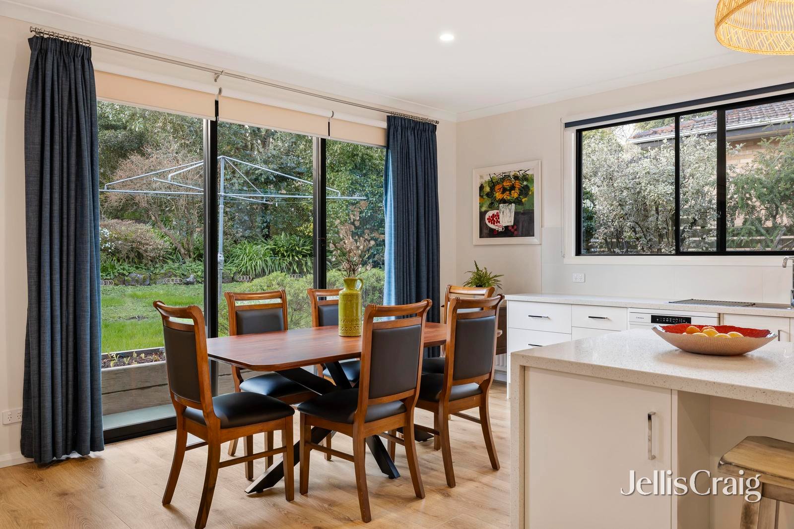 9 Douglas Parade, Croydon image 4