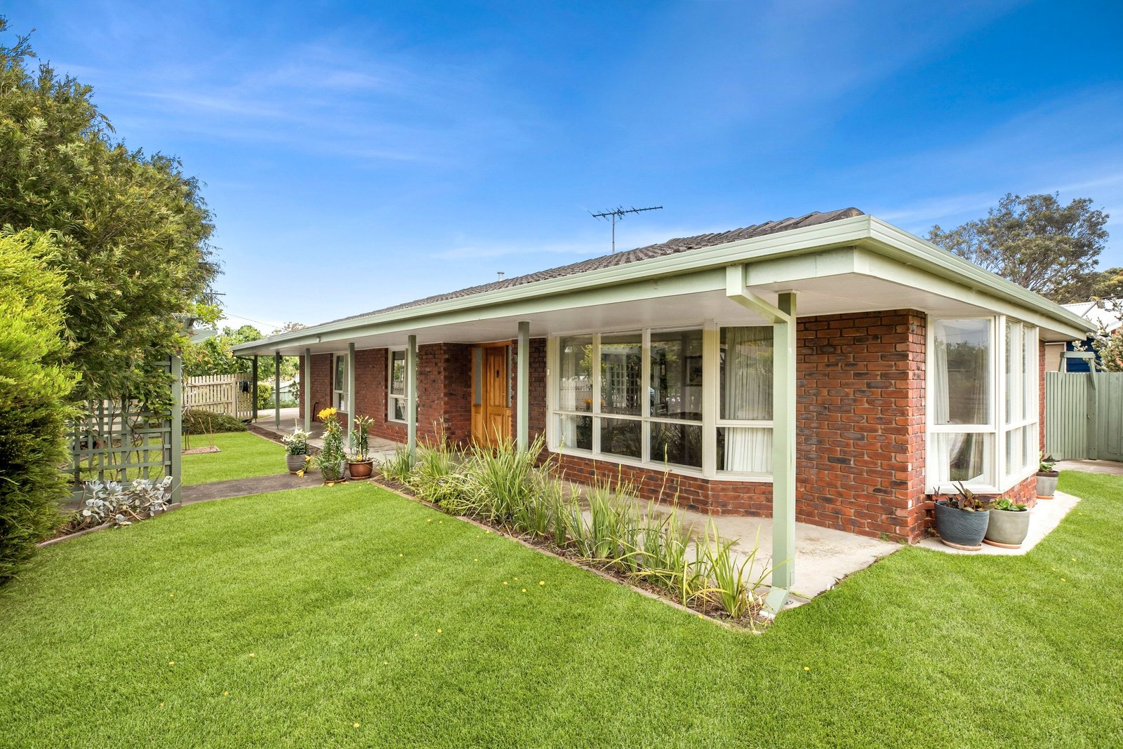 Property Gallery - Main Image