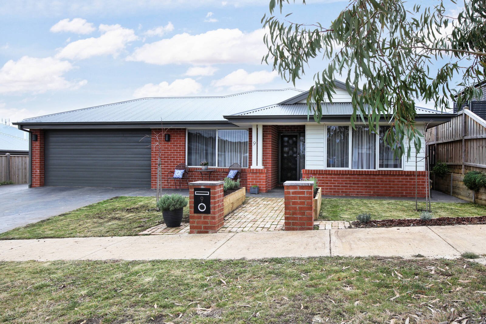 Property Gallery - Main Image