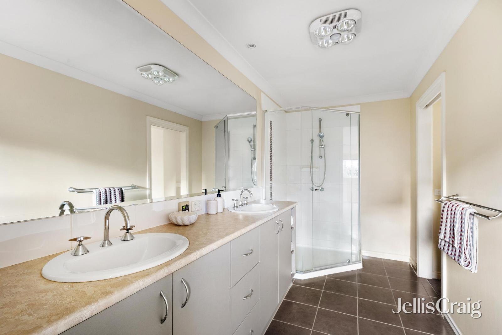9 Dry Creek Drive, Plenty image 10
