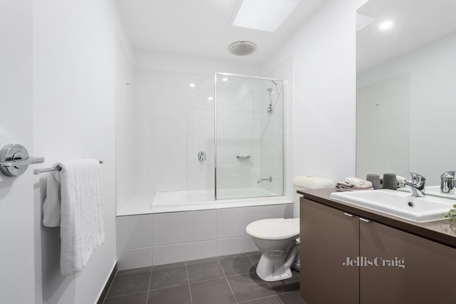 9 Edgbaston Way, Mulgrave image 9