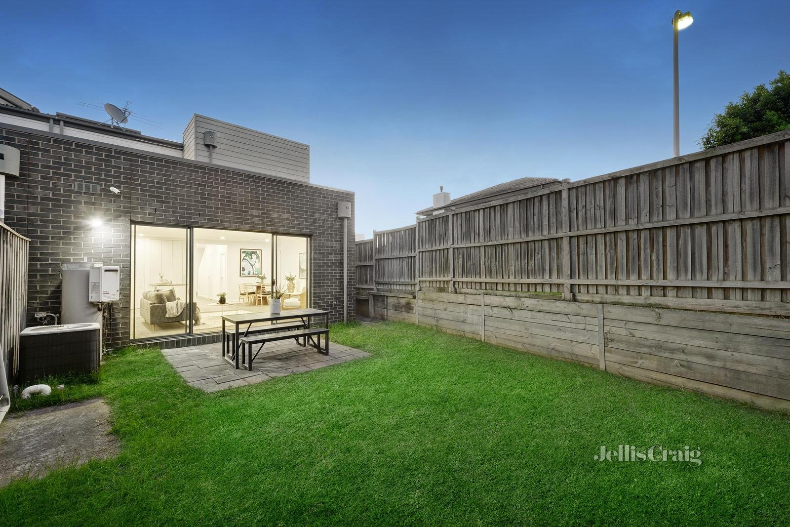 9 Edgbaston Way, Mulgrave image 12