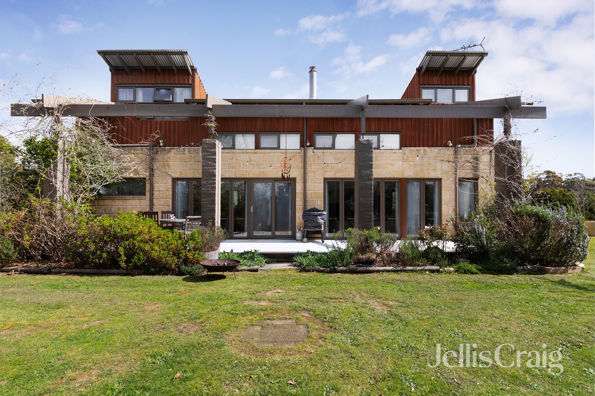9 Edward Staff Drive, Kinglake image 1