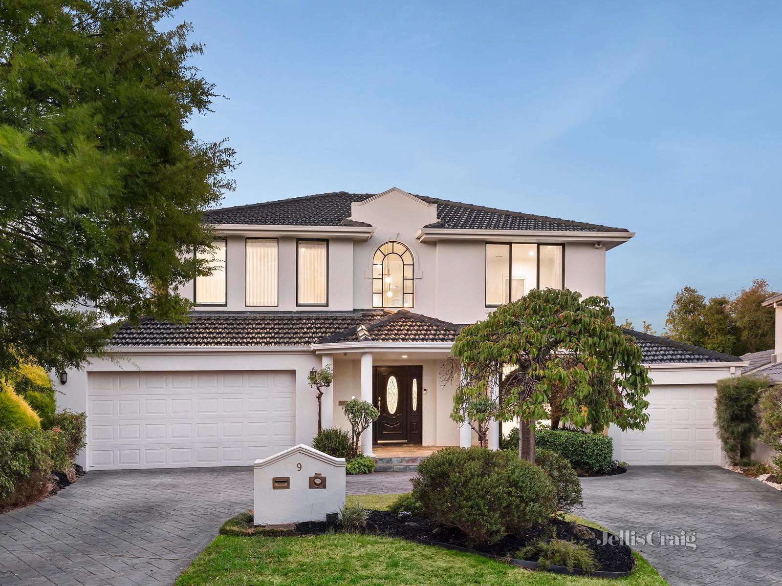 9 Elm Court, Templestowe image 2