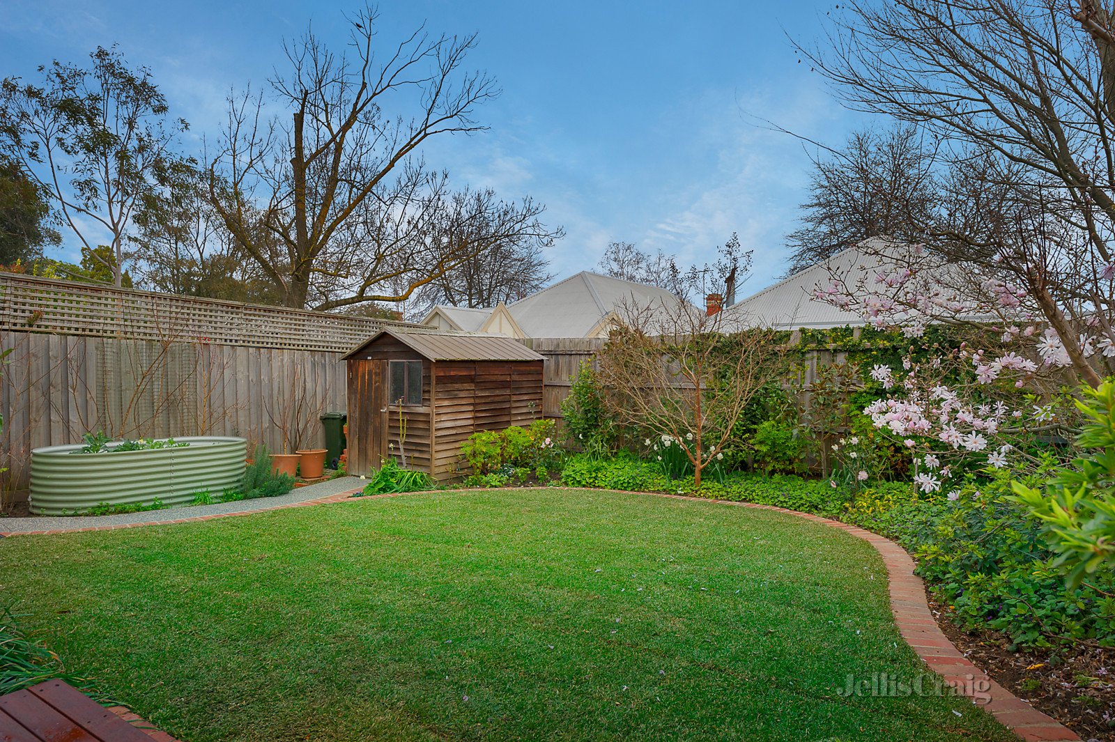 9 Empress Road, Surrey Hills image 11