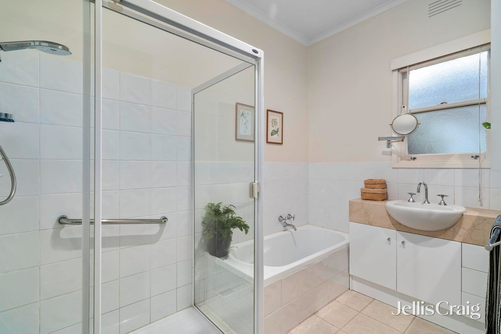 9 Ernest Street, Blackburn image 9