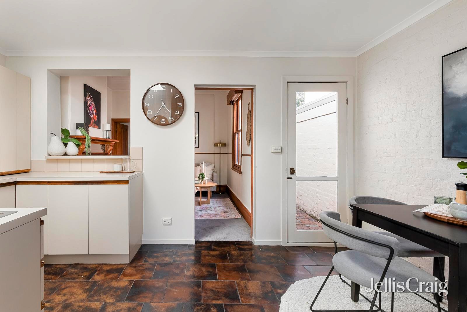 9 Erskine Street, North Melbourne image 2