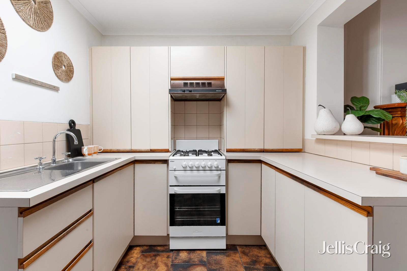 9 Erskine Street, North Melbourne image 6