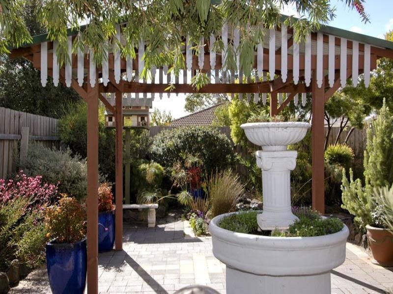 9 Eucalypt Court, Corio image 4