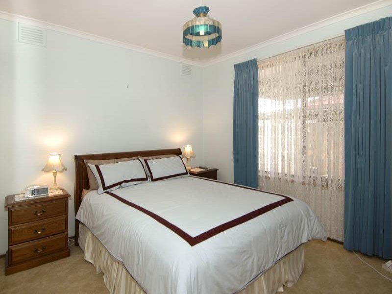 9 Eucalypt Court, Corio image 7