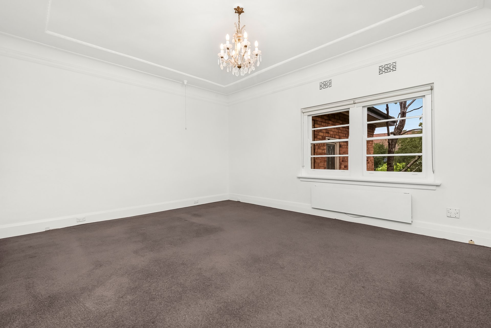 Property Gallery Thumbnail 7