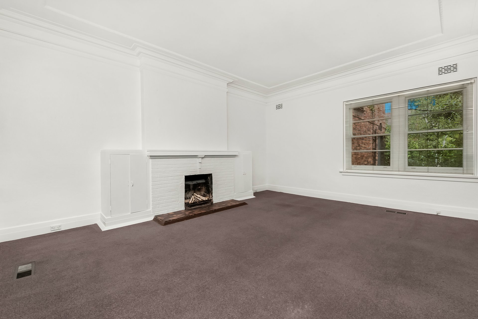 Property Gallery Thumbnail 10