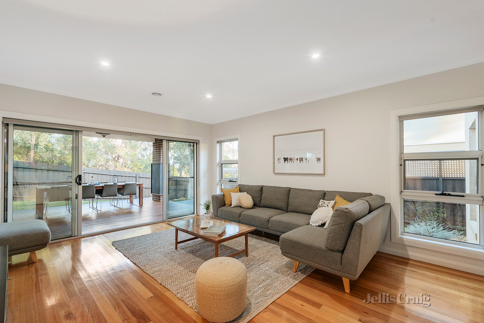 9 Evergreen View, Eltham North image 3