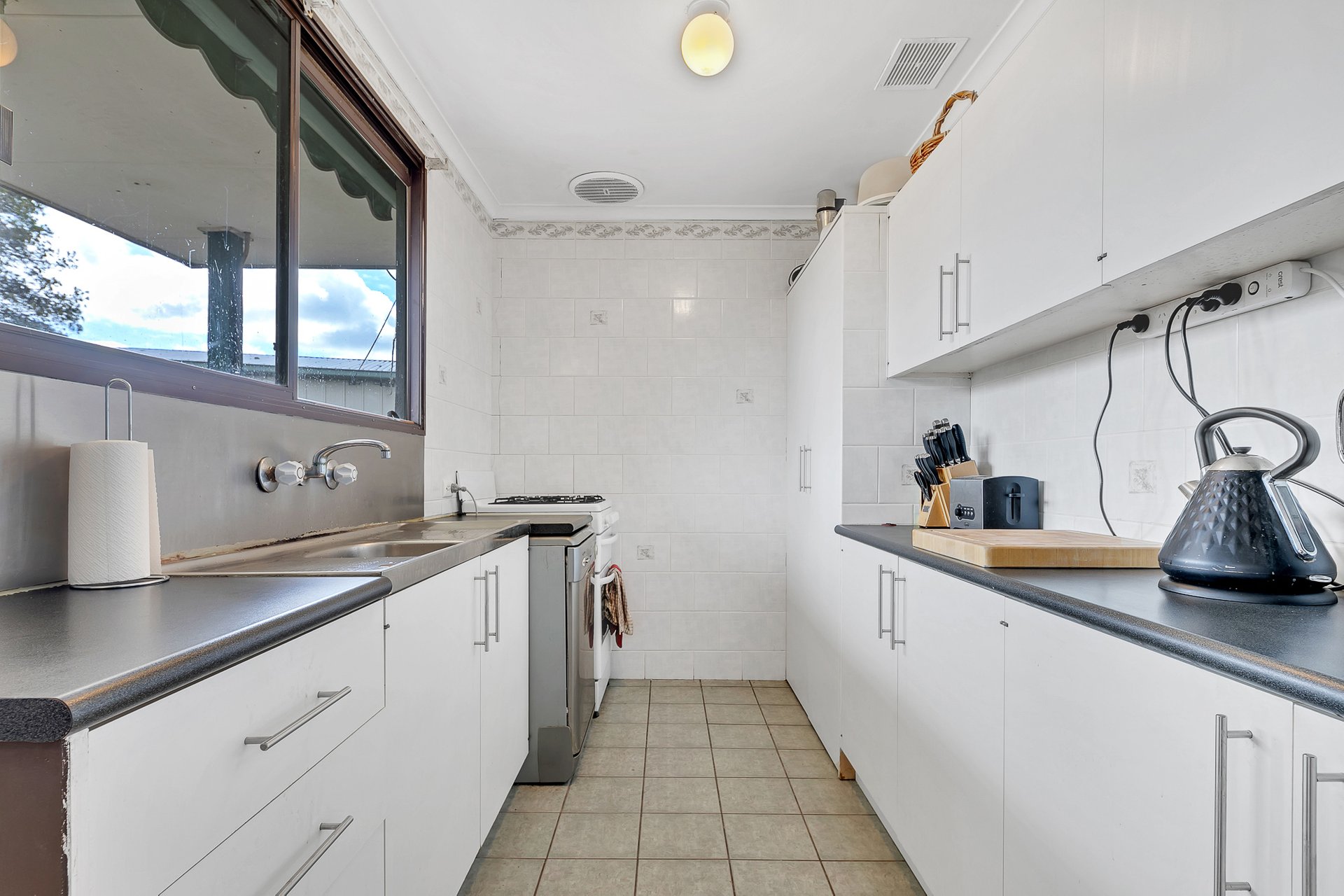 9 Fairbairn Drive, Corio image 4