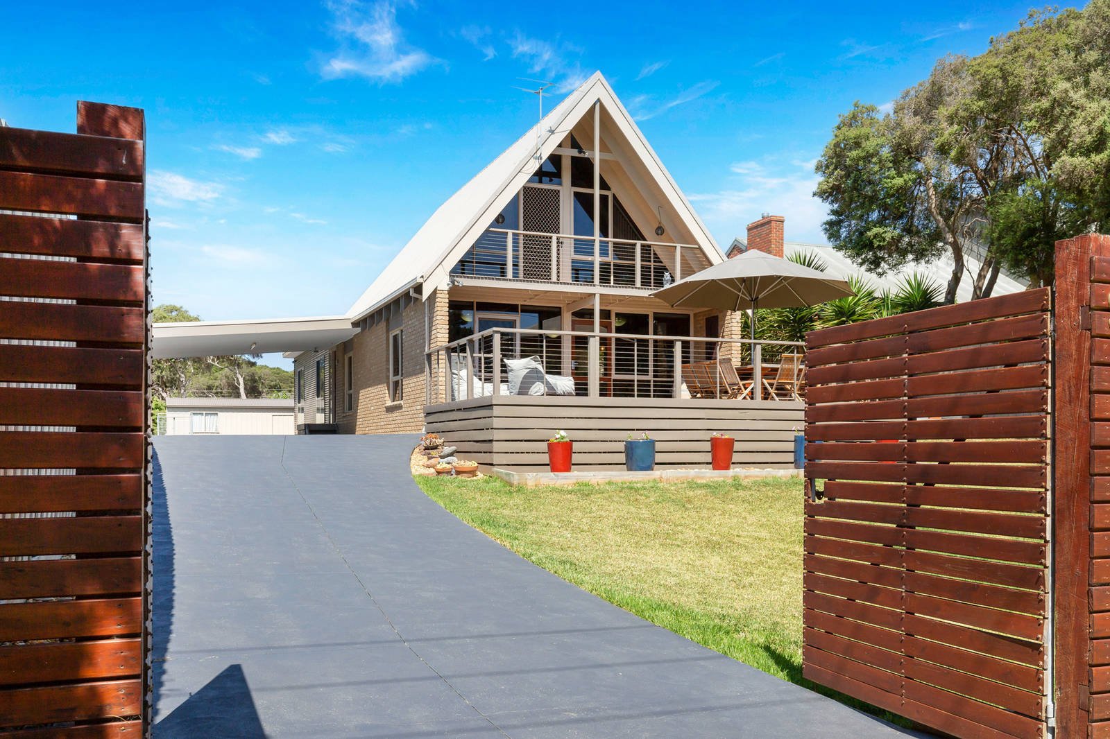 Property Gallery Thumbnail 14