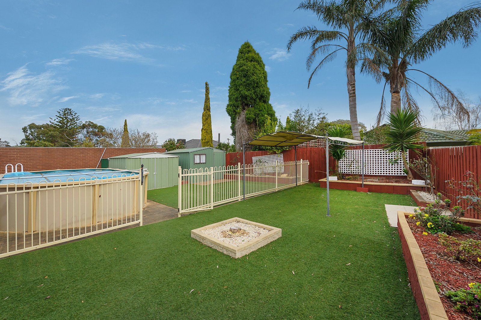 9 Fernvale Crescent, Wheelers Hill image 5